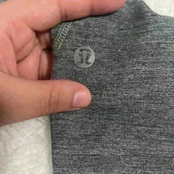 Lululemon leggings - Picture 7 of 10